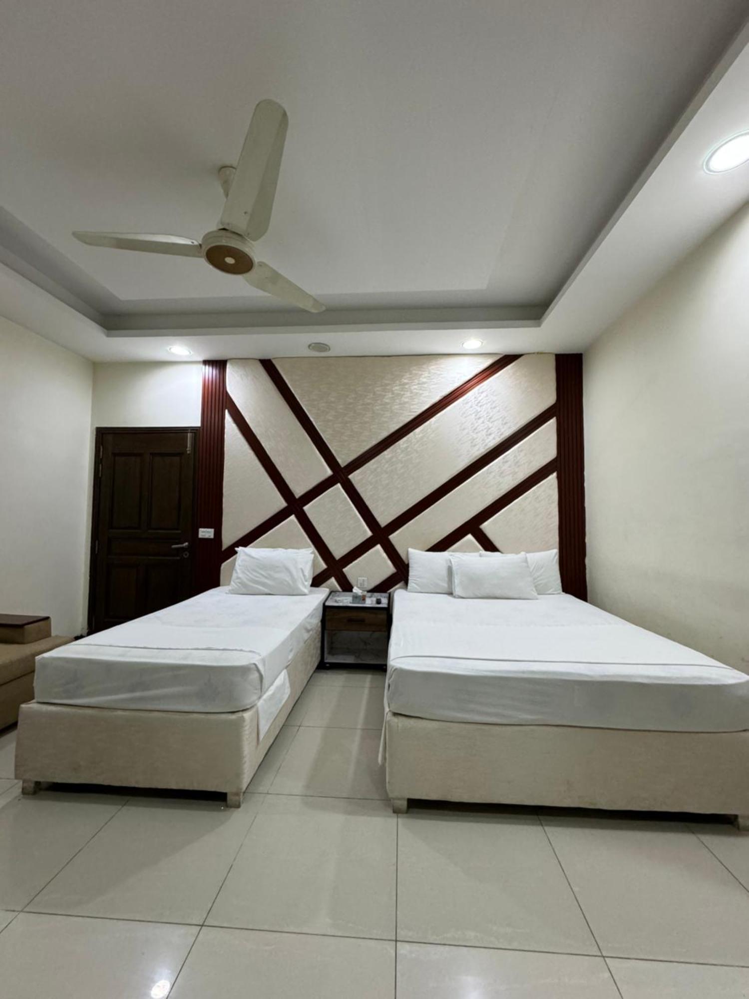 Rose Valet Guest House Islamabad Eksteriør bilde