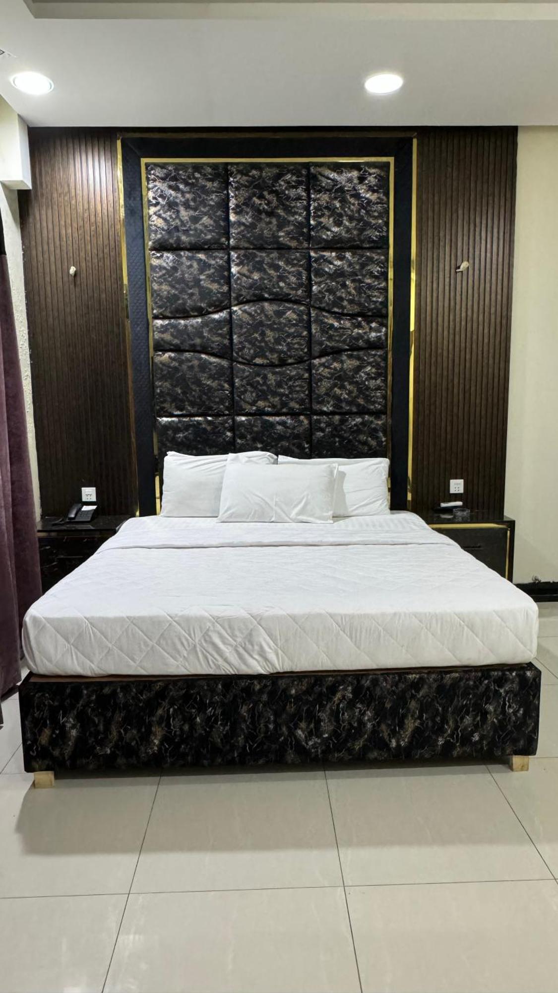 Rose Valet Guest House Islamabad Eksteriør bilde
