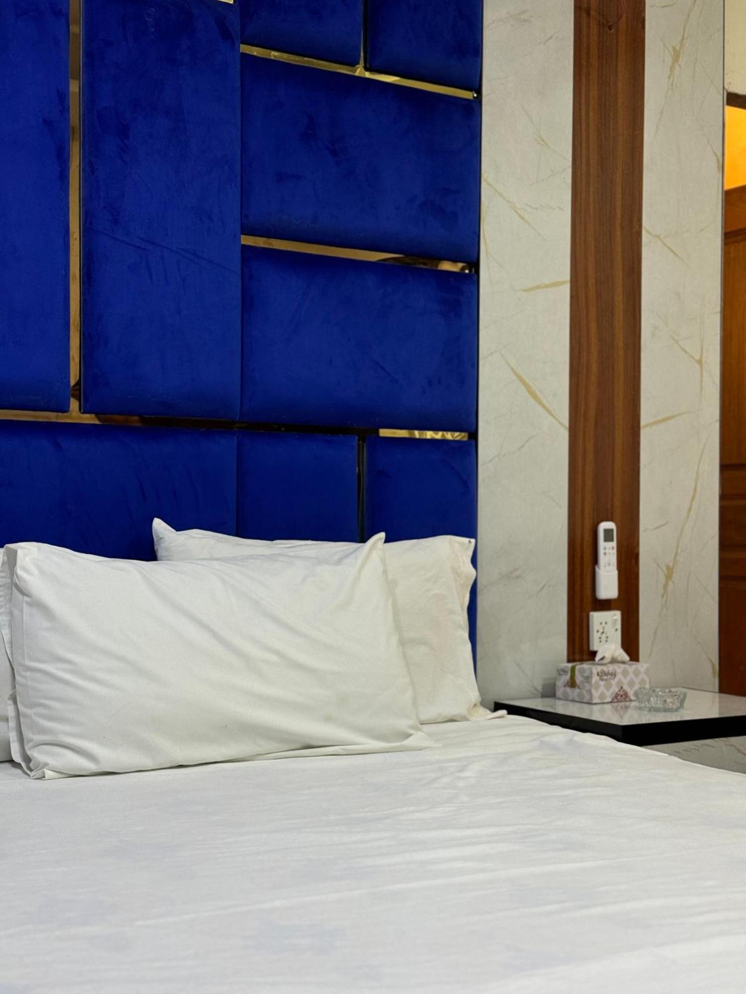 Rose Valet Guest House Islamabad Eksteriør bilde